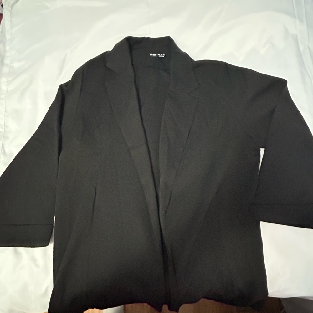 SHEIN Classic Black Blazer